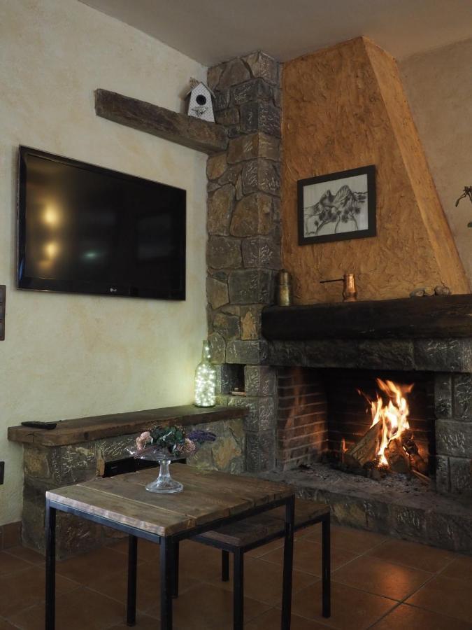 Els Noguers Turisme Villa Castellar del Riu Bagian luar foto